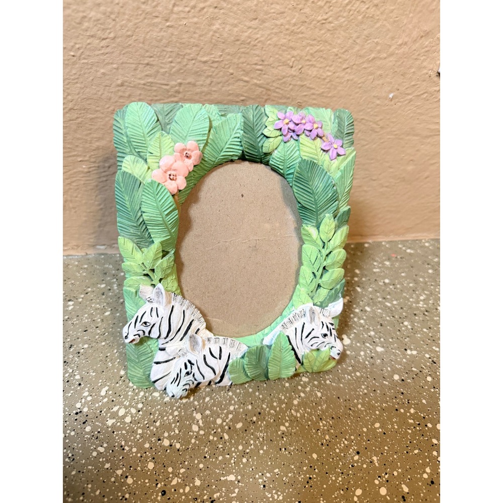 Vintage Style Zebra Jungle Safari Tropical Leaf 3D Resin Picture Frame Green